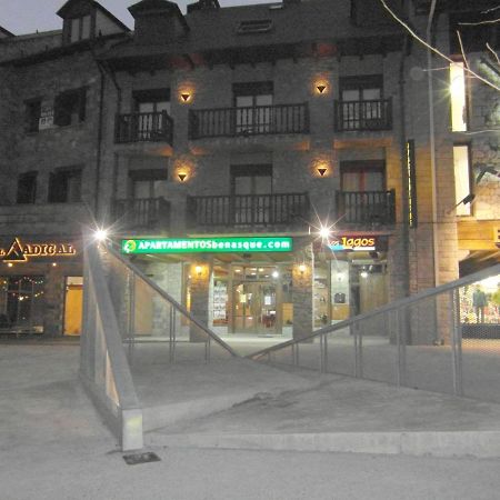 Apartamentos Los Lagos Benasque Exterior photo