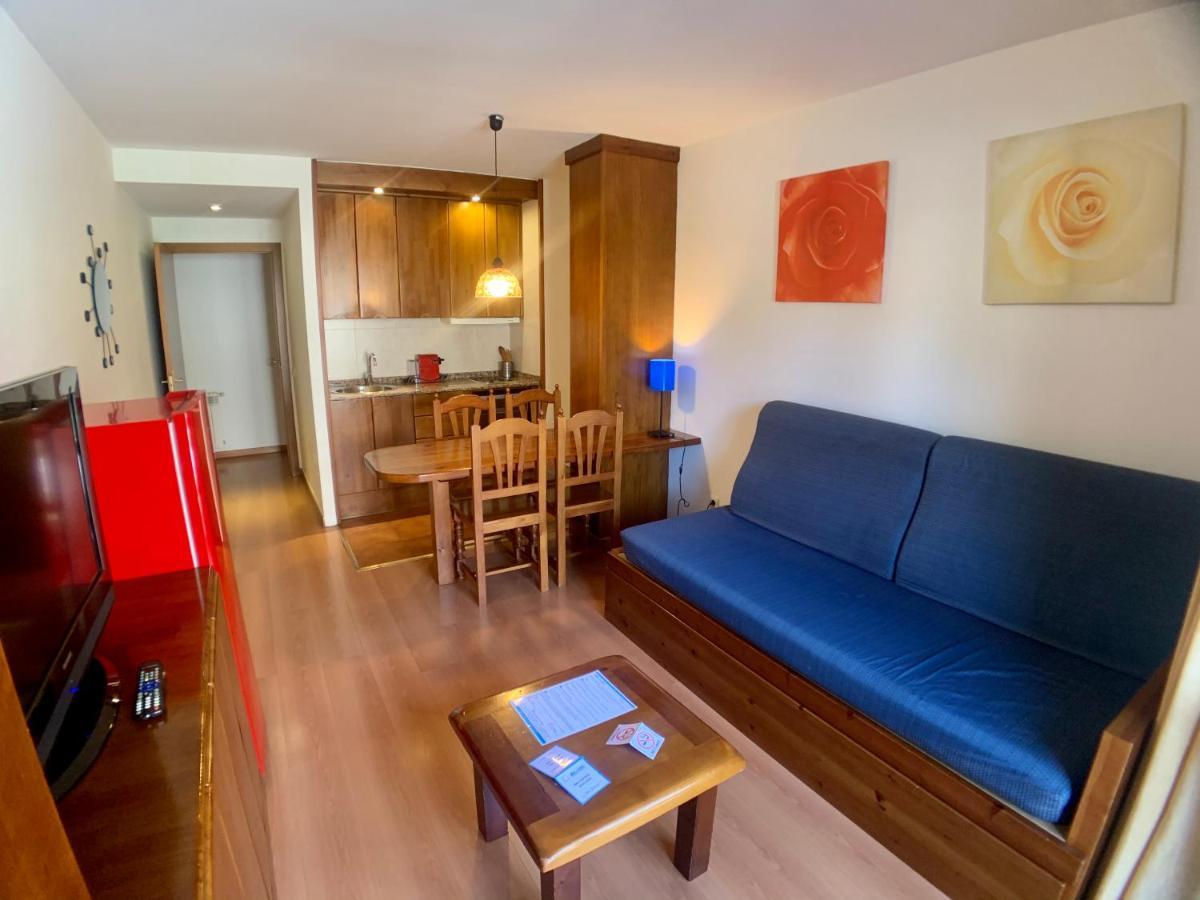 Apartamentos Los Lagos Benasque Exterior photo